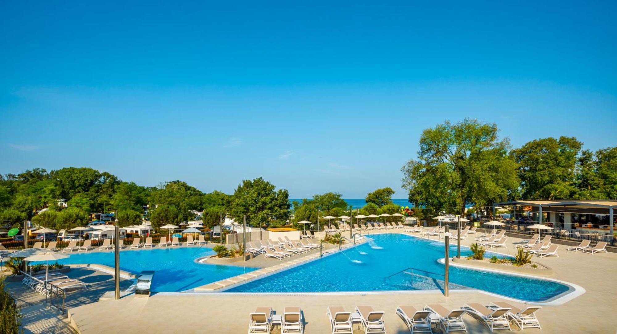 Sunflower Camping Mareda Exterior photo
