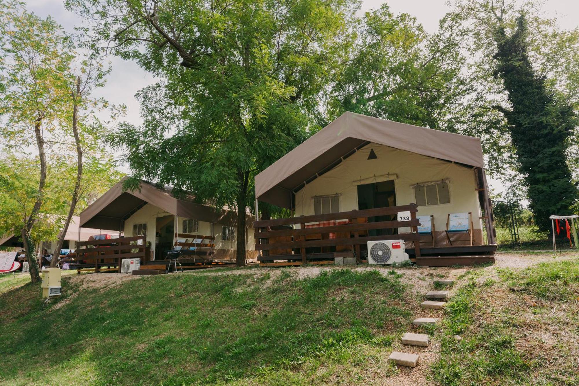 Sunflower Camping Mareda Exterior photo